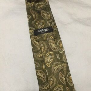 Chanel men tie